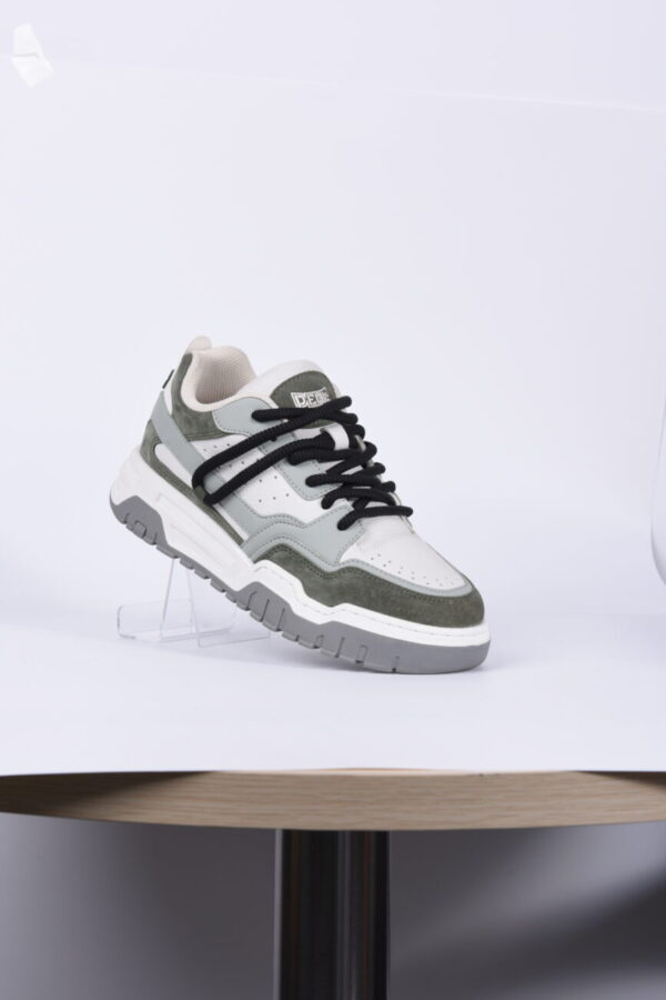 Skateboarding Shoes CA25-001 - Image 10